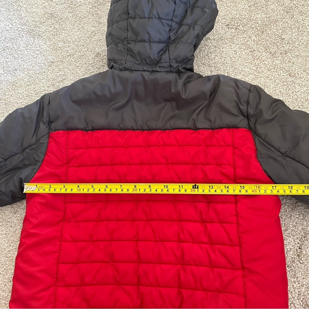 Eddie Bauer Kids Puffer Jacket with hood Red & Gray size M10/12 - Picture 9 of 10